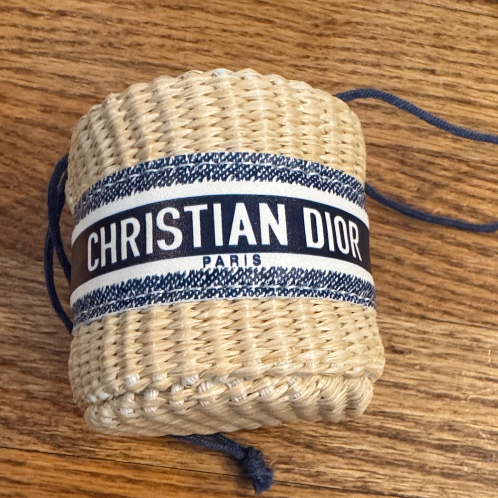Dior Beige and Navy Woven Accessory - Picture 2 of 6